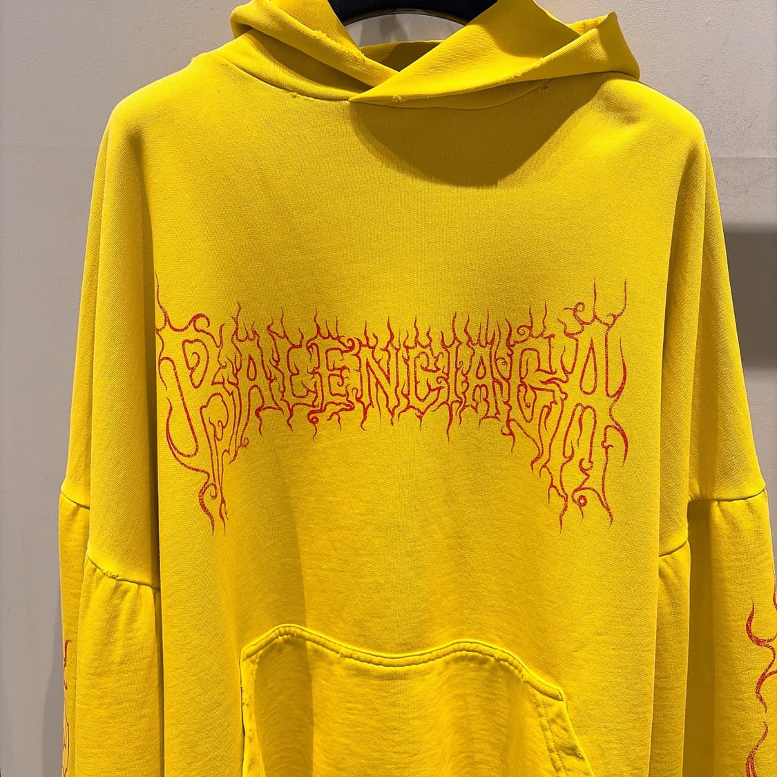 (정품/새상품) 발렌시아가 유니섹스 옐로우 다크웨이브 오버사이즈 후드 상품이미지2