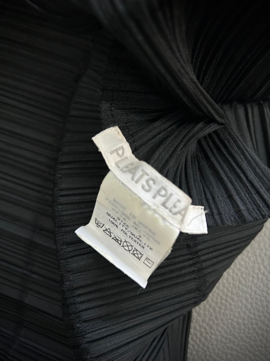 이세이미야케 플리츠플리즈  블랙 상의(4사이즈) 상품이미지6