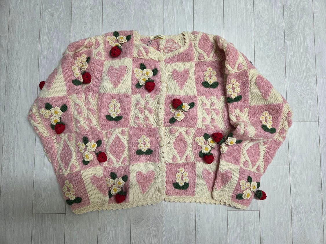 딸기꽃 패치워크 가디건 상품이미지2