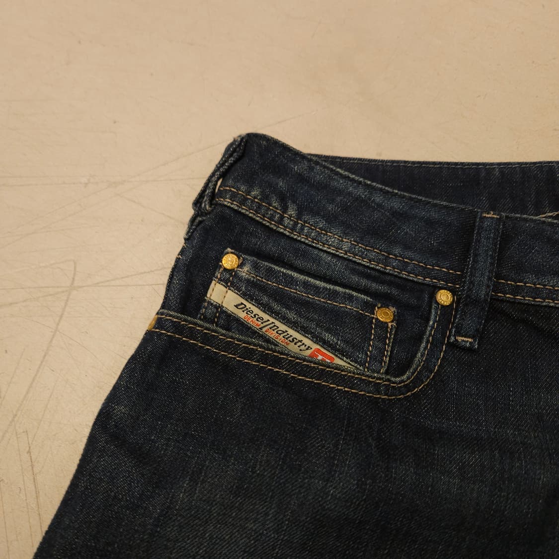 디젤 자타니 데님 팬츠 상품이미지3