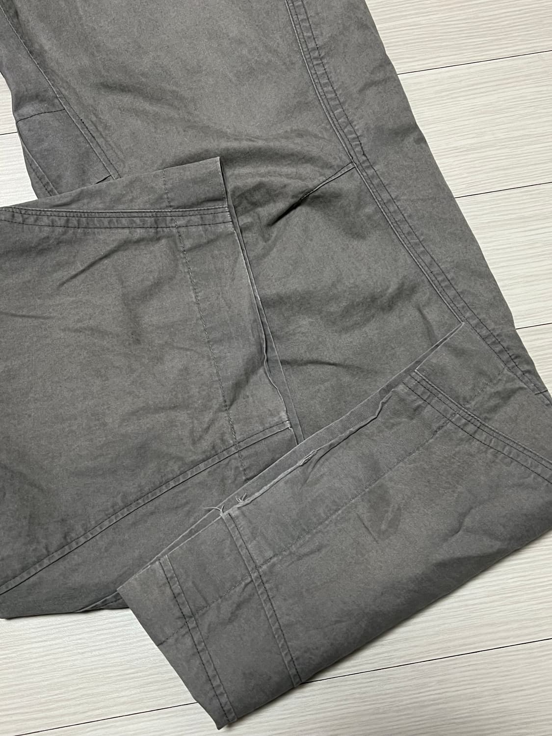 고낙 스켈레톤 팬츠 올리브 상품이미지2