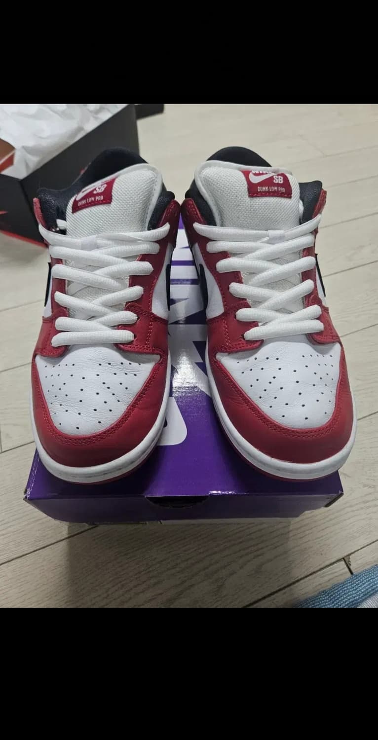 직거래시(13만)나이키 SB 덩크 로우 시카고 260mm 상품이미지2