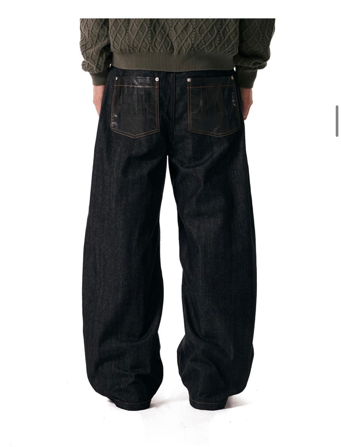 아캄 Leather Patch Denim Pants 블랙 2사이즈 상품이미지1