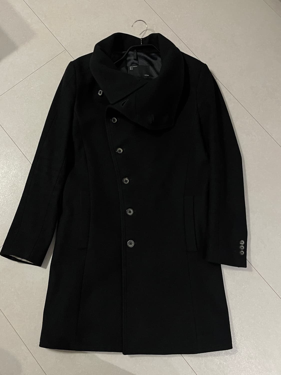 자라 Black Tag 사선 하이넥 코트 상품이미지2