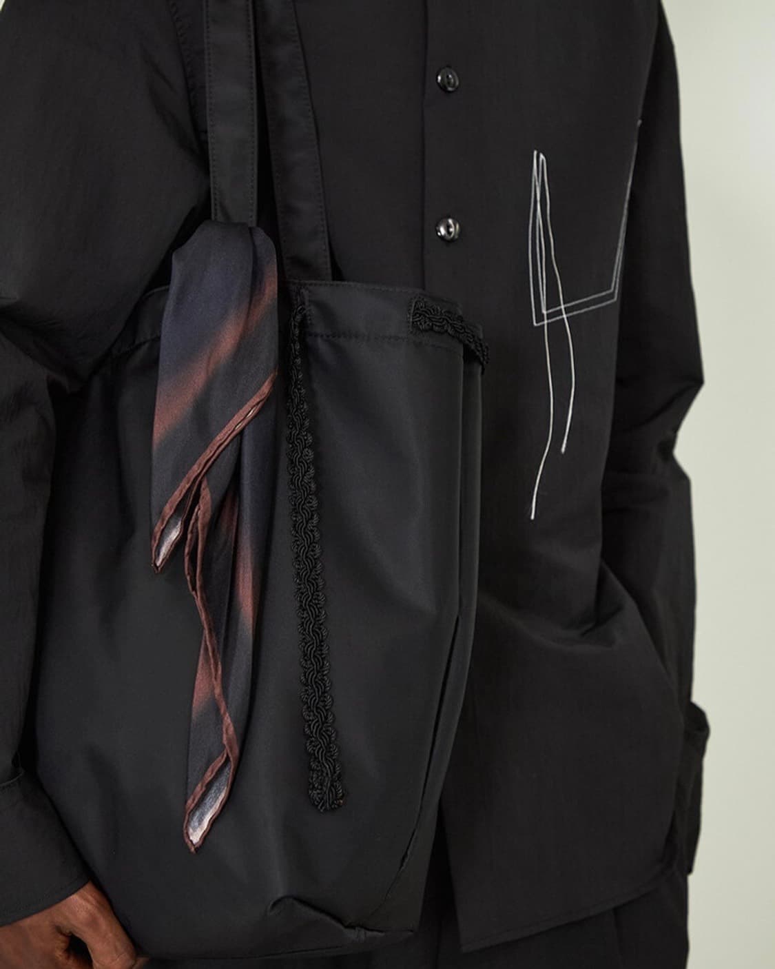 aieul X HAHOUSE RACE BAG (BLACK) 상품이미지2