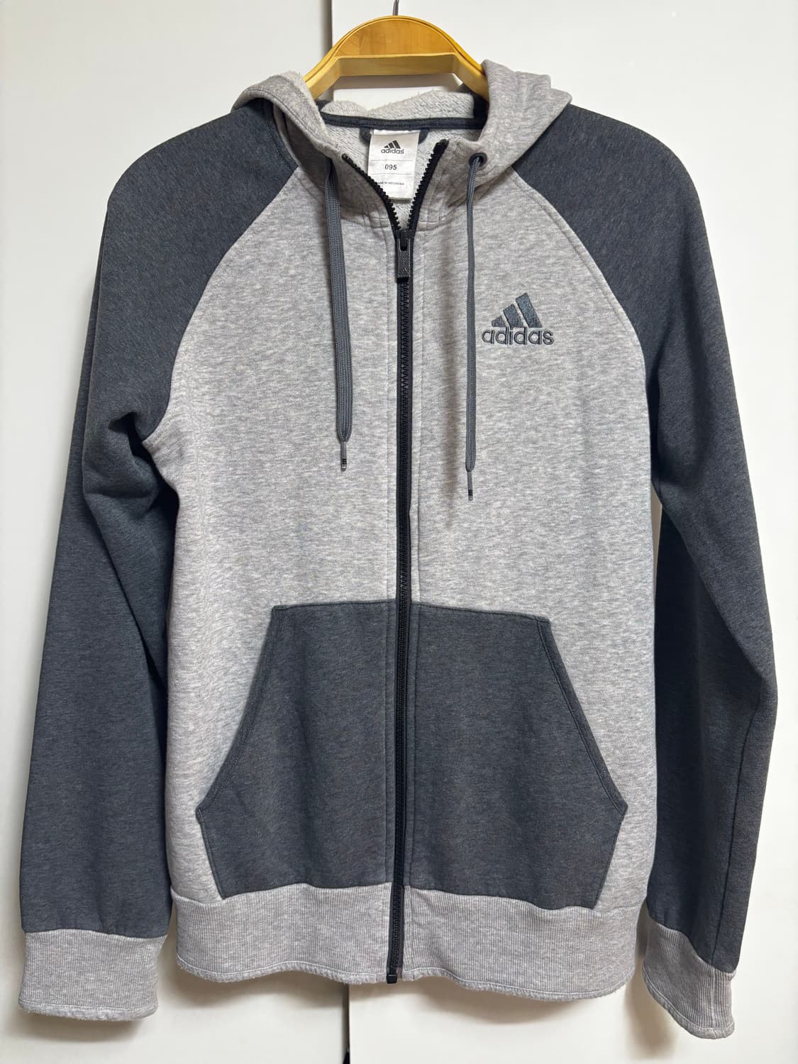 아디다스 기모 후드집업 상품이미지1