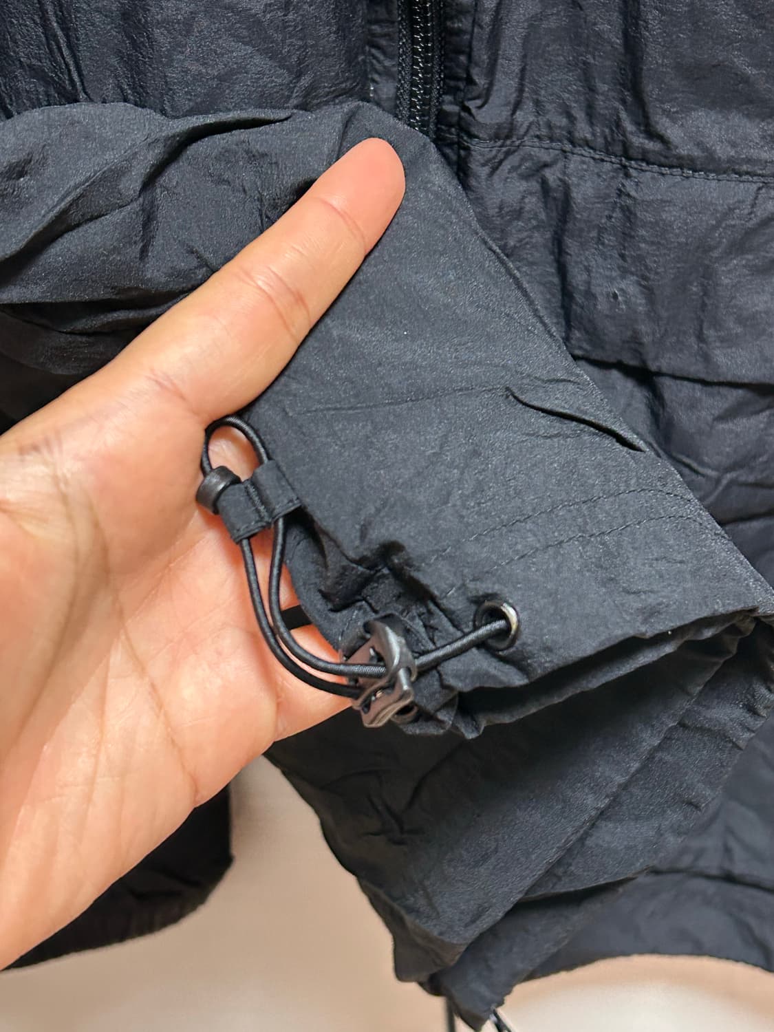 뉴발란스 블랙 바람막이 95(M) 상품이미지5