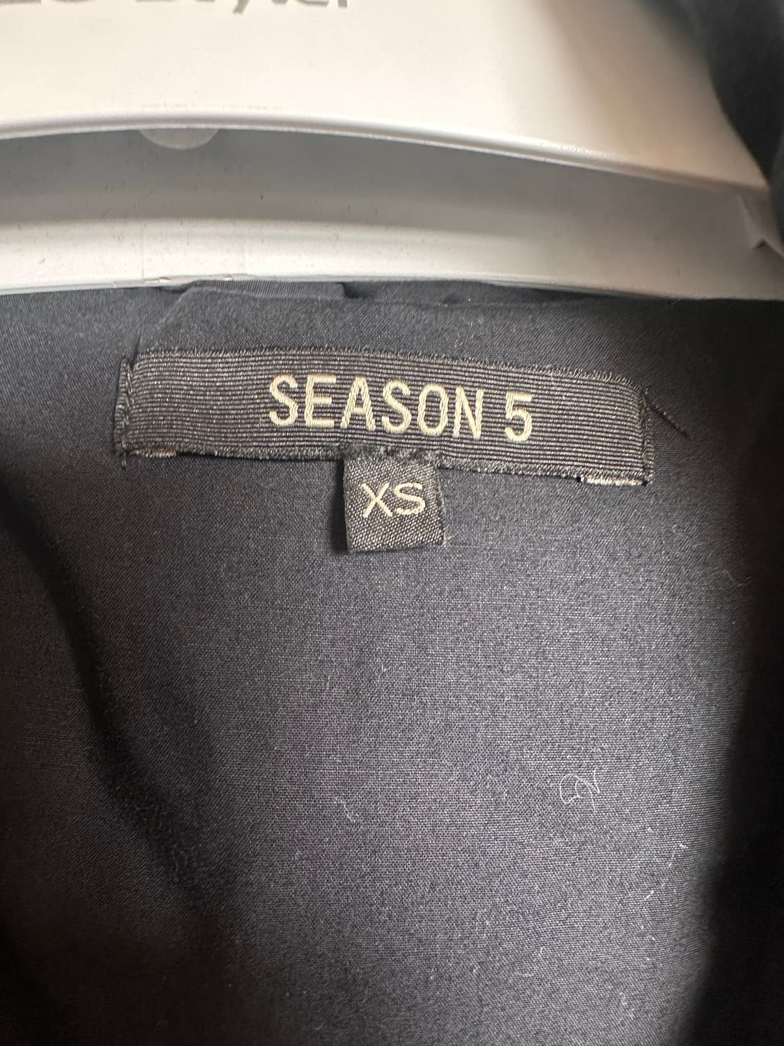 이지 시즌 5 푸퍼 패딩 자켓 잉크 상품이미지2