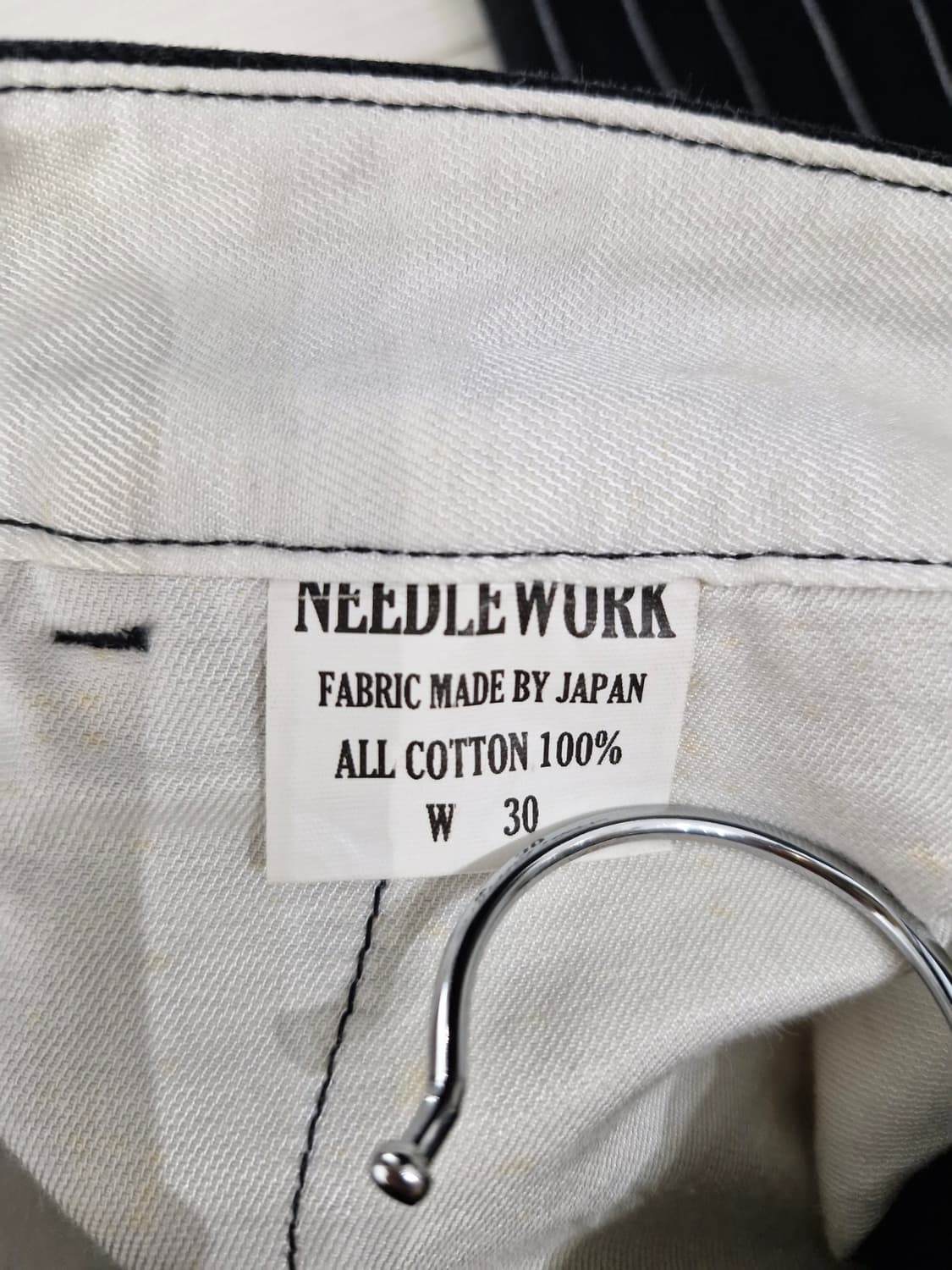 니들워크(NEEDLE WORK)스트라이프 치노 팬츠 블랙 상품이미지8