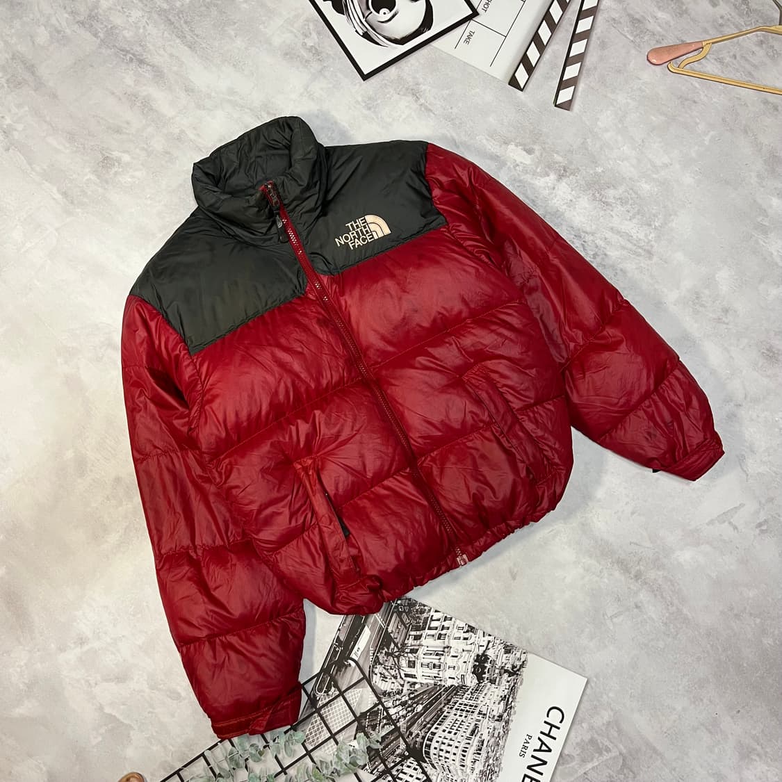 The North Face Nuptse 700 상품이미지1