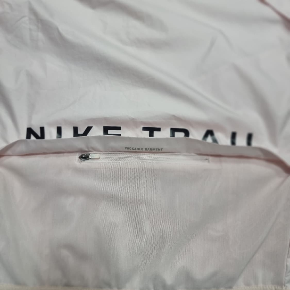 나이키 트레일 핑크 바람막이 상품이미지3