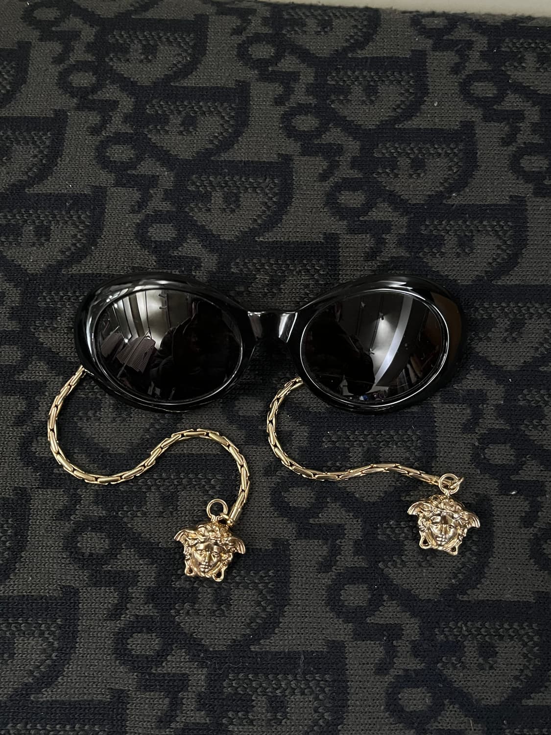 90s Versace Medusa Chain Arm Shade 상품이미지9