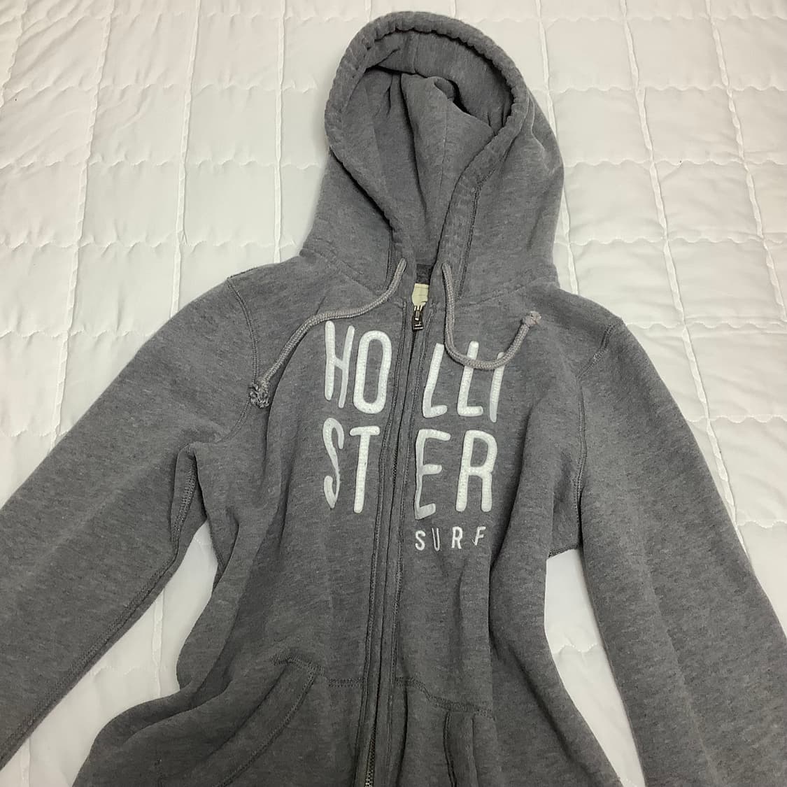 홀리스터 그레이 후드집업 상품이미지1