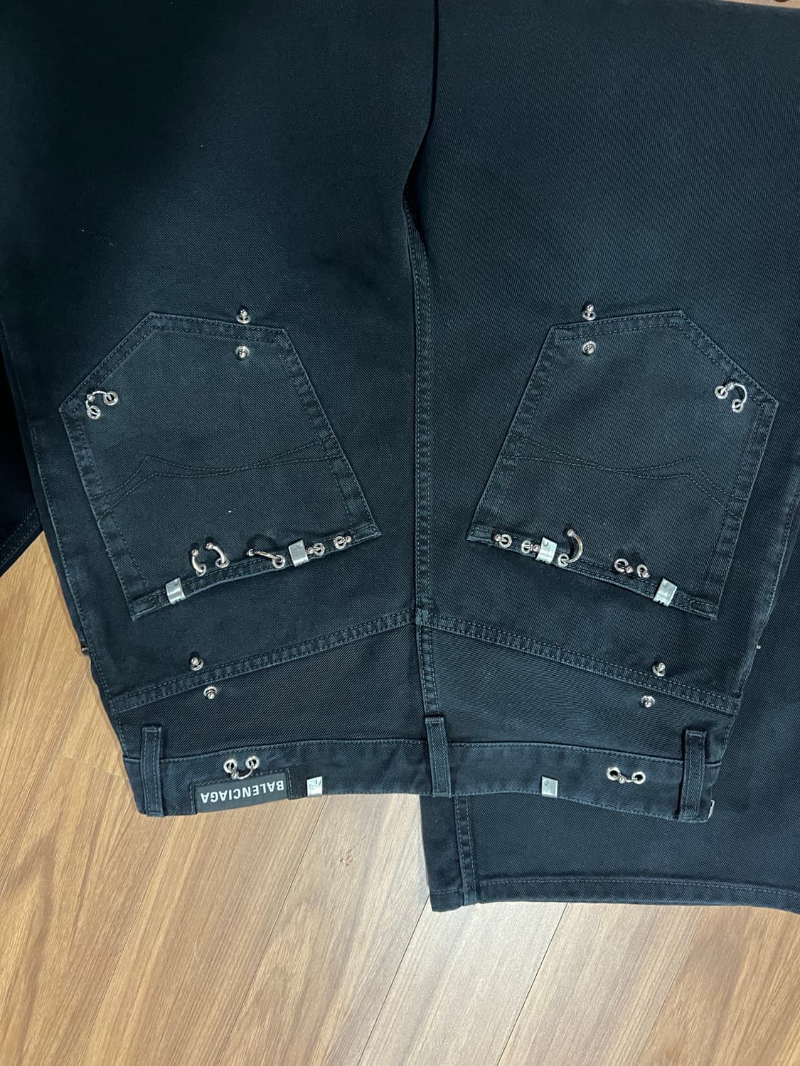 [XS]발렌시아가 피어싱 데님 팬츠 상품이미지4