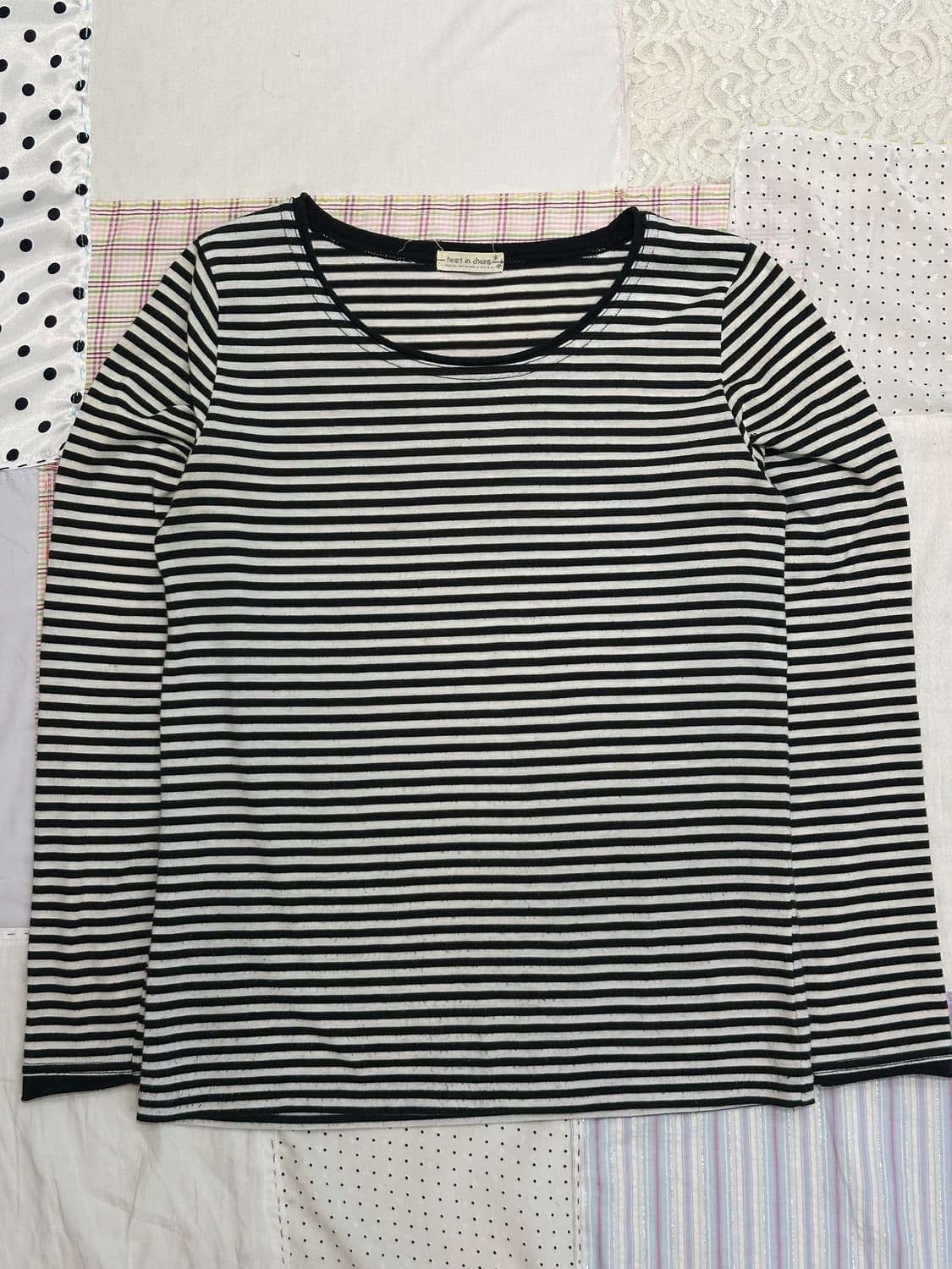 Heart in Chains 스트라이프 티 상품이미지7