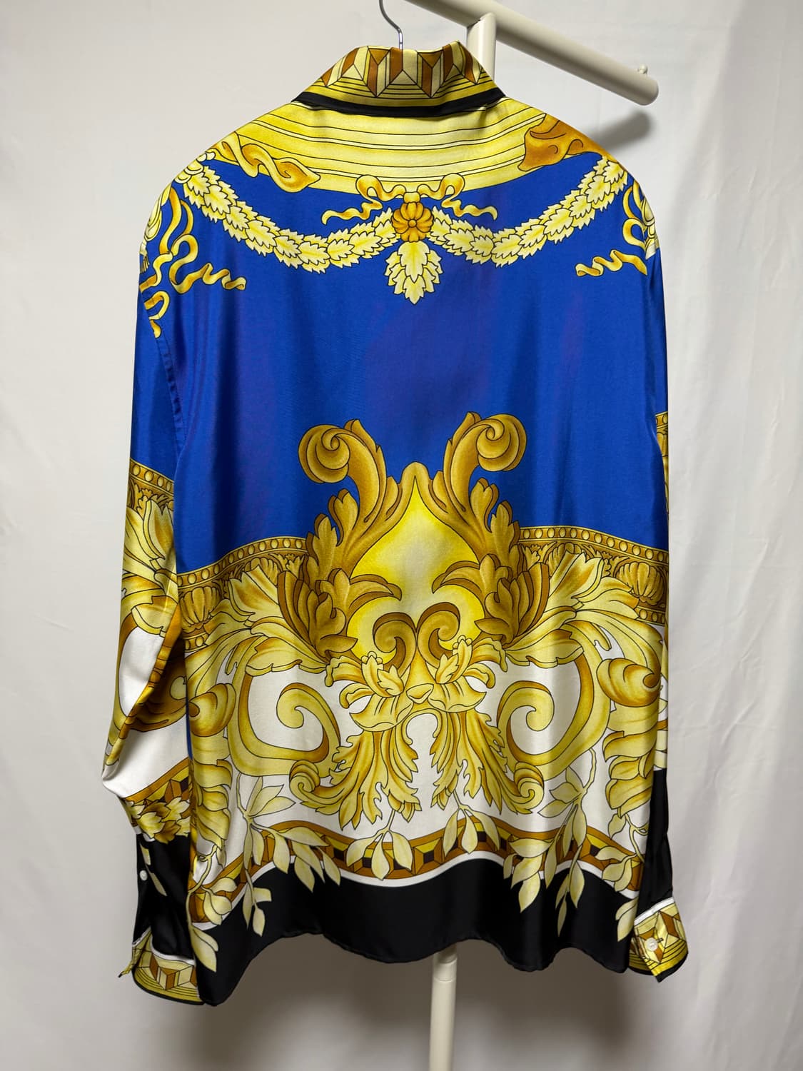 베르사체 실크 셔츠 상품이미지2