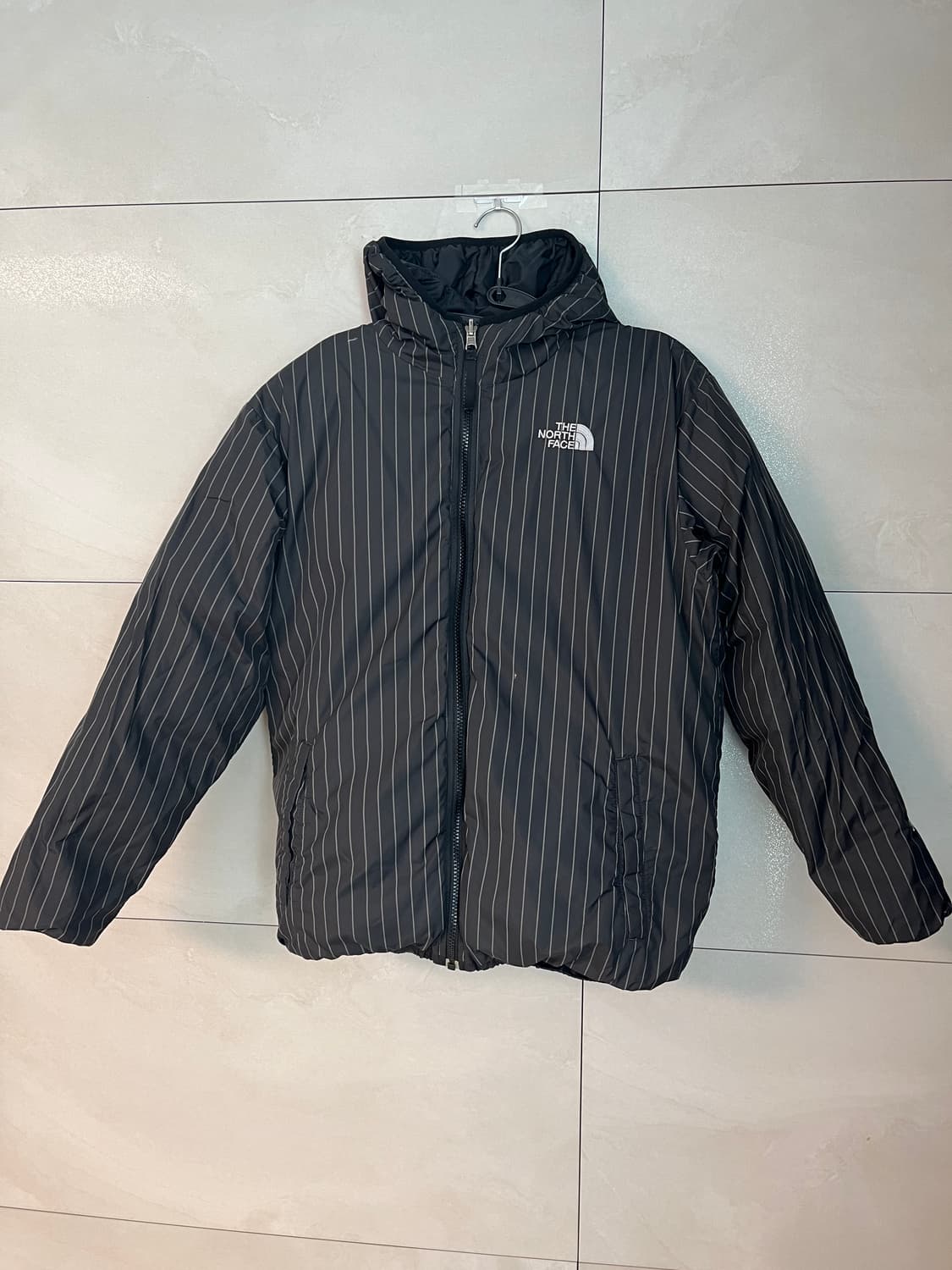 노스페이스 리버시블 550 구스 패딩 블랙 (XL) 상품이미지2