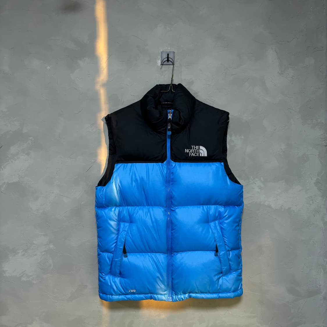 노스페이스 700 눕시 구스다운 패딩조끼 스카이블루 상품이미지1
