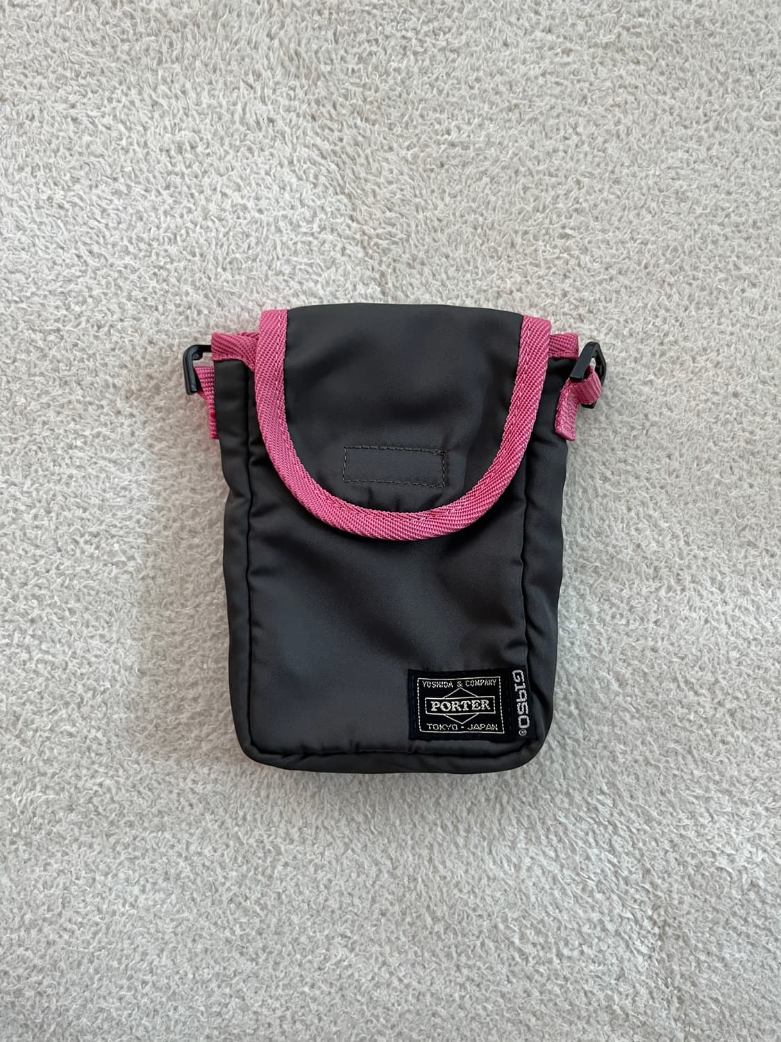 포터 핑크 트림 크로스백 그레이 상품이미지6