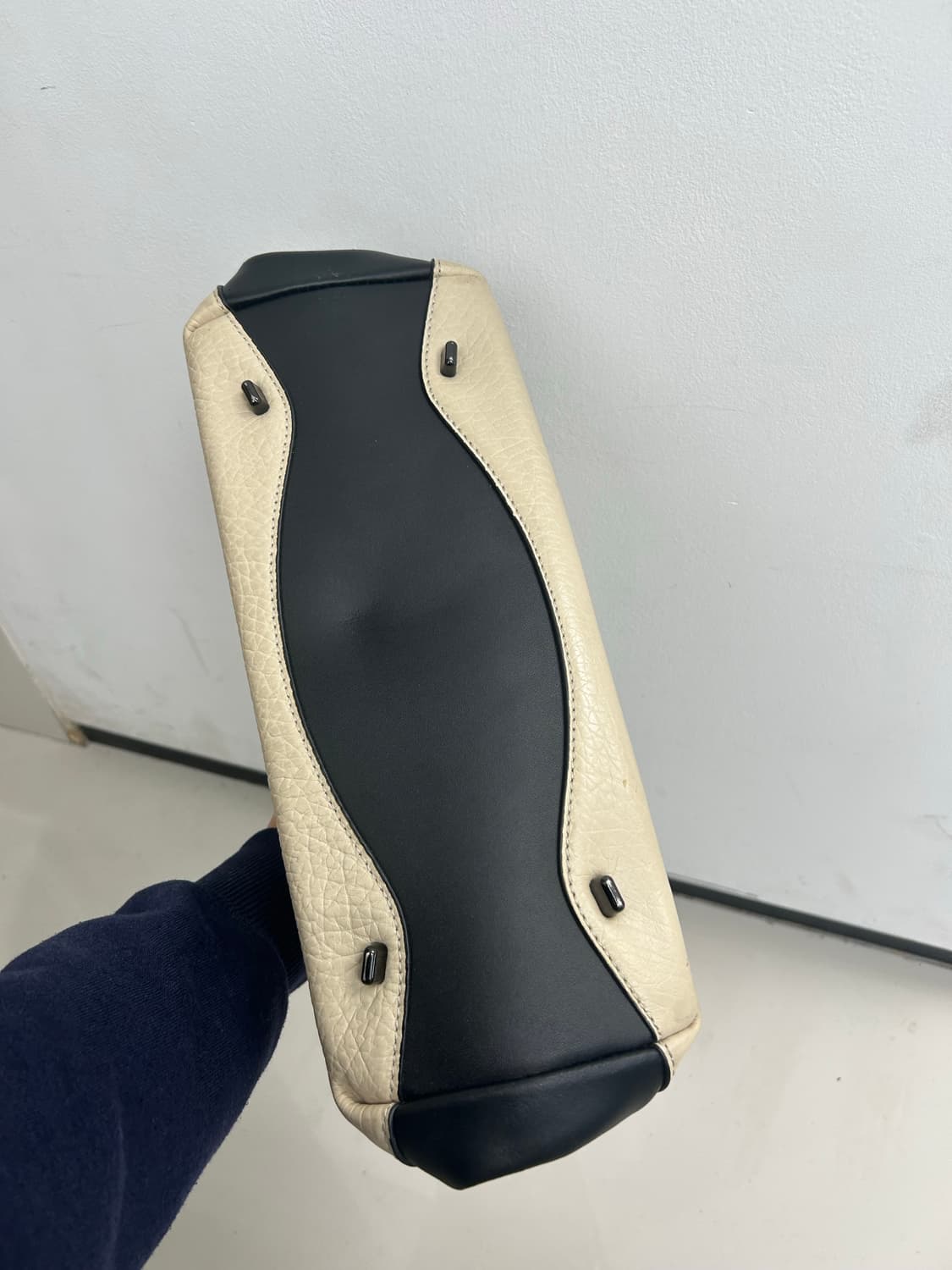 안나수이 레더토트백 크로스백 상품이미지6