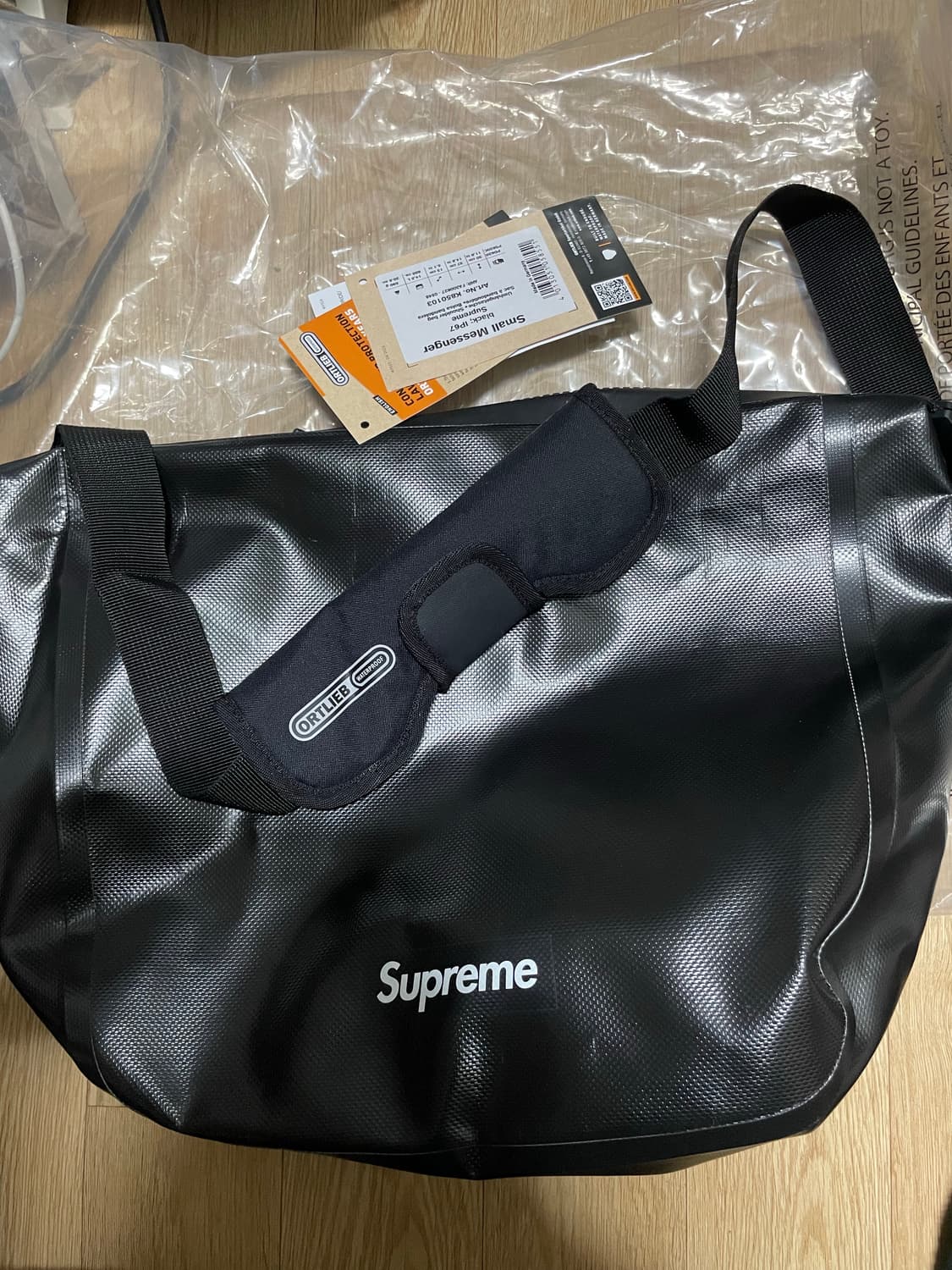 슈프림 오르트립 메신저 백 상품이미지2
