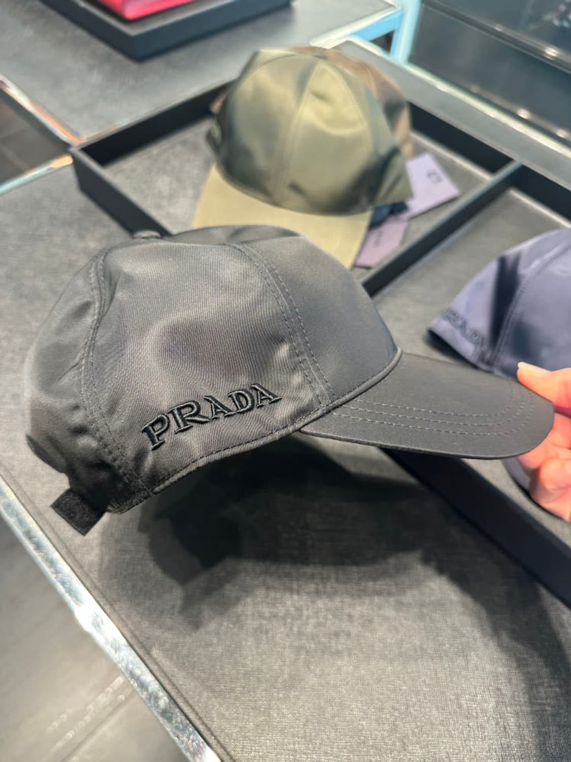 프라다 나일론캡 M 상품이미지2