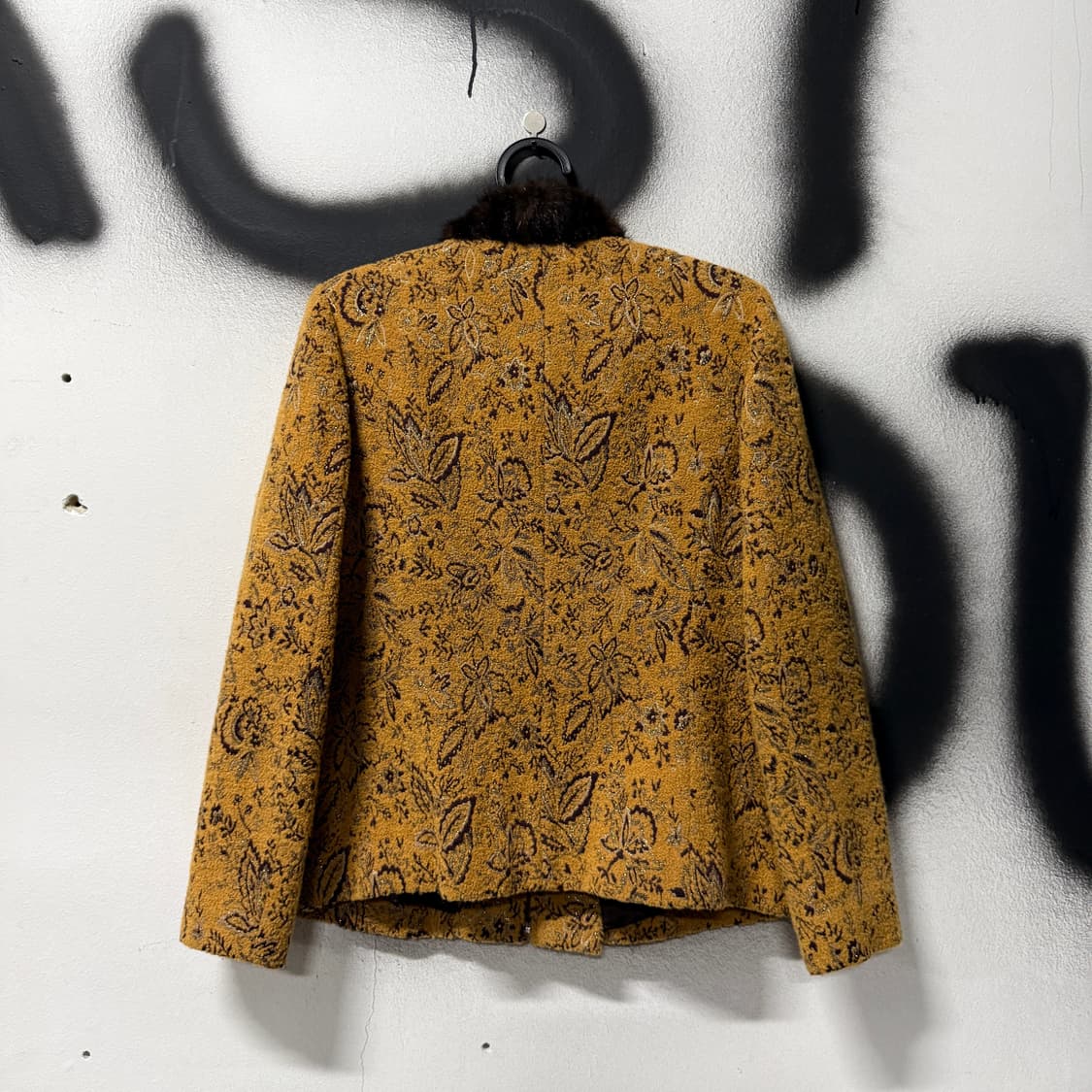 Silk Road 실크로드 밍크 퍼 트리밍 오리엔탈 브라운 자켓 상품이미지2