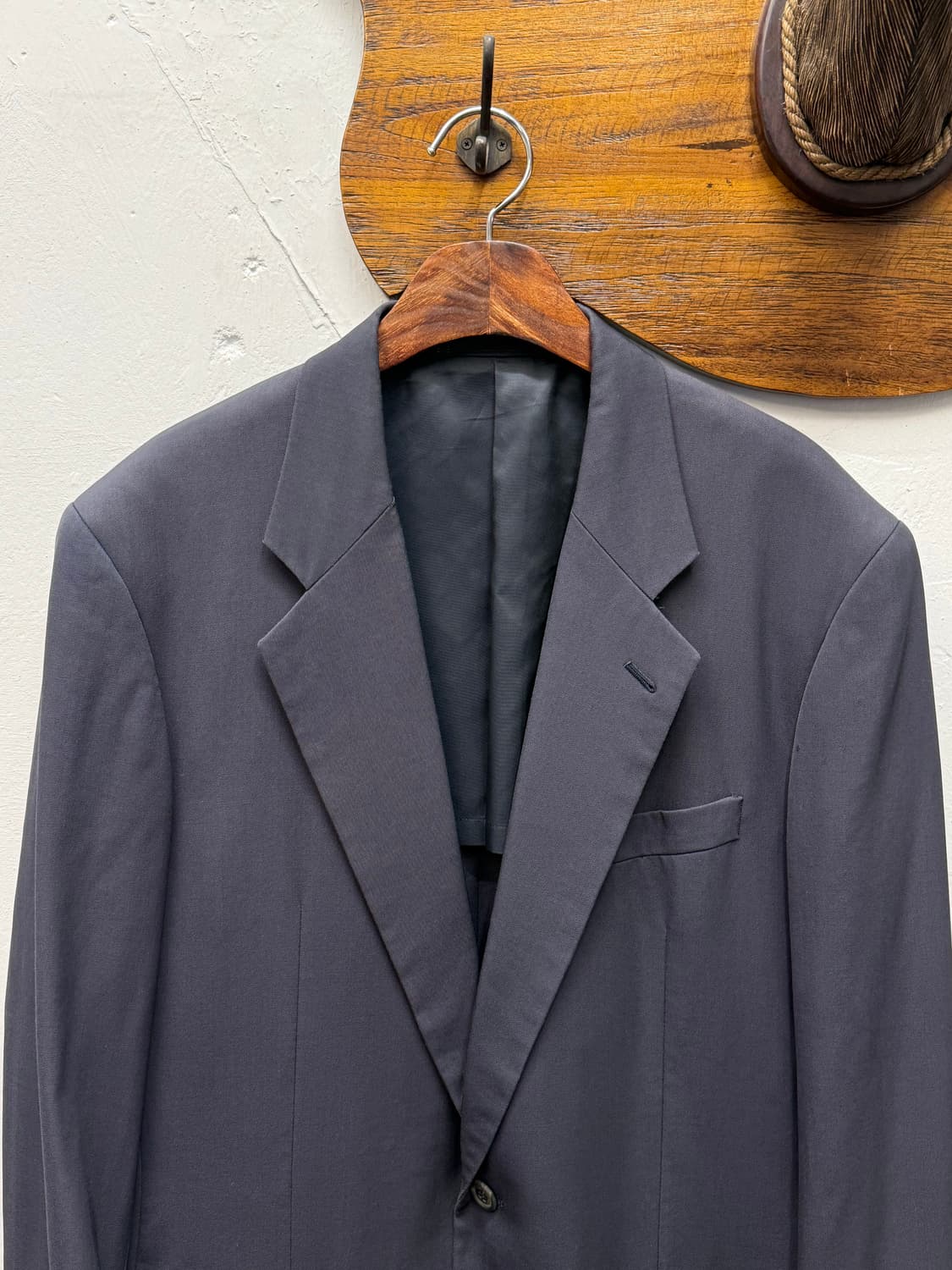 Issey Miyake Gabardine 2-Button Blazer 상품이미지2