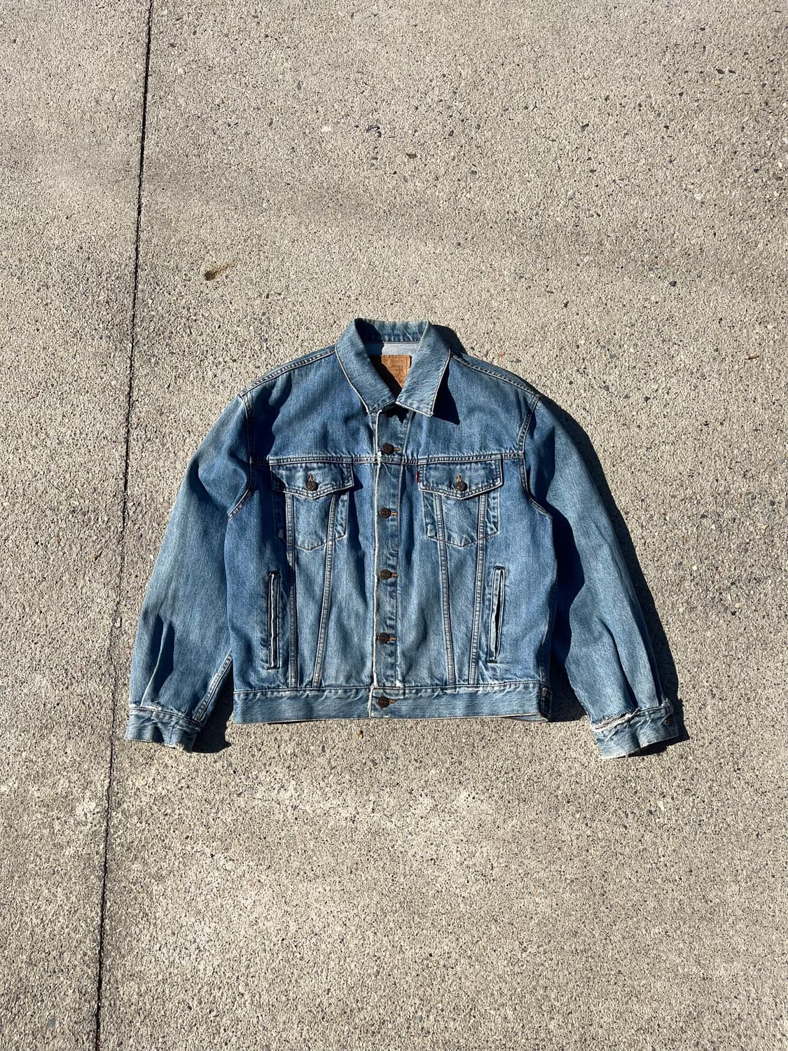 00s Levi's distressed denim jacket 상품이미지1