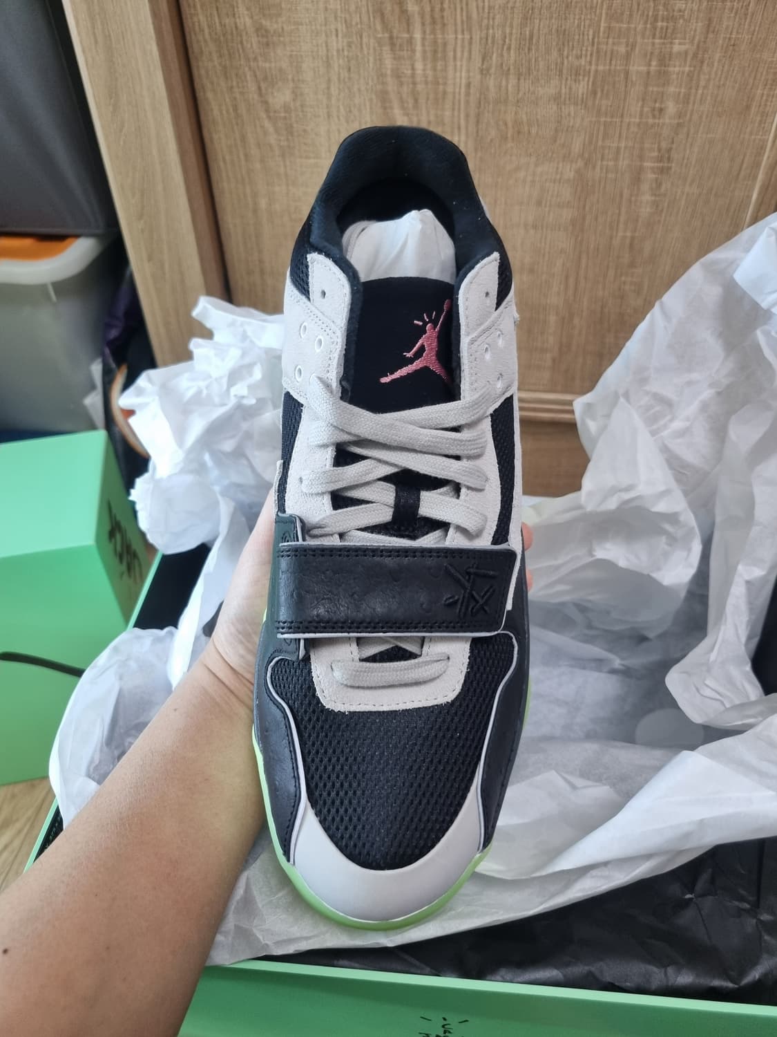 조던 x 트래비스 스캇 x 체이스 B 점프맨 잭 TR 블랙 나이트 305 상품이미지2