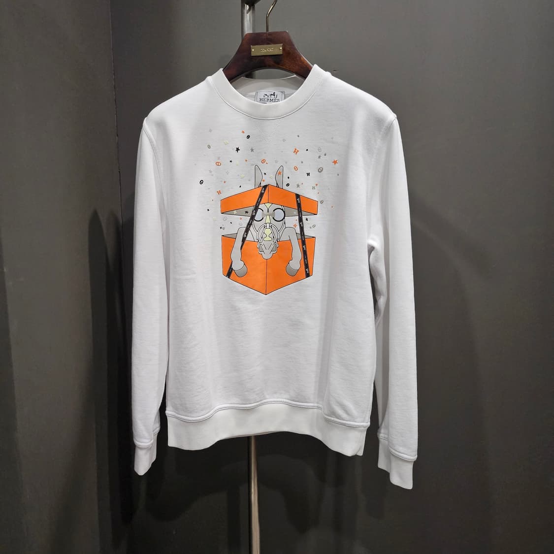 에르메스 부아뜨 서프라이즈 크루넥 스웨터 상품이미지2