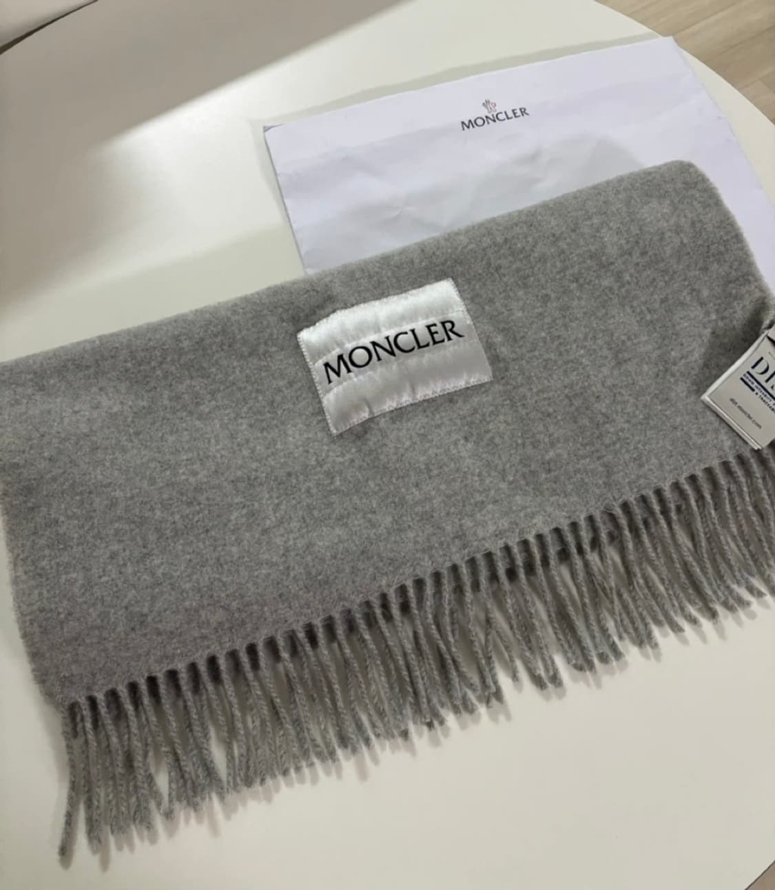 몽클레르 그레이 울 머플러 상품이미지1