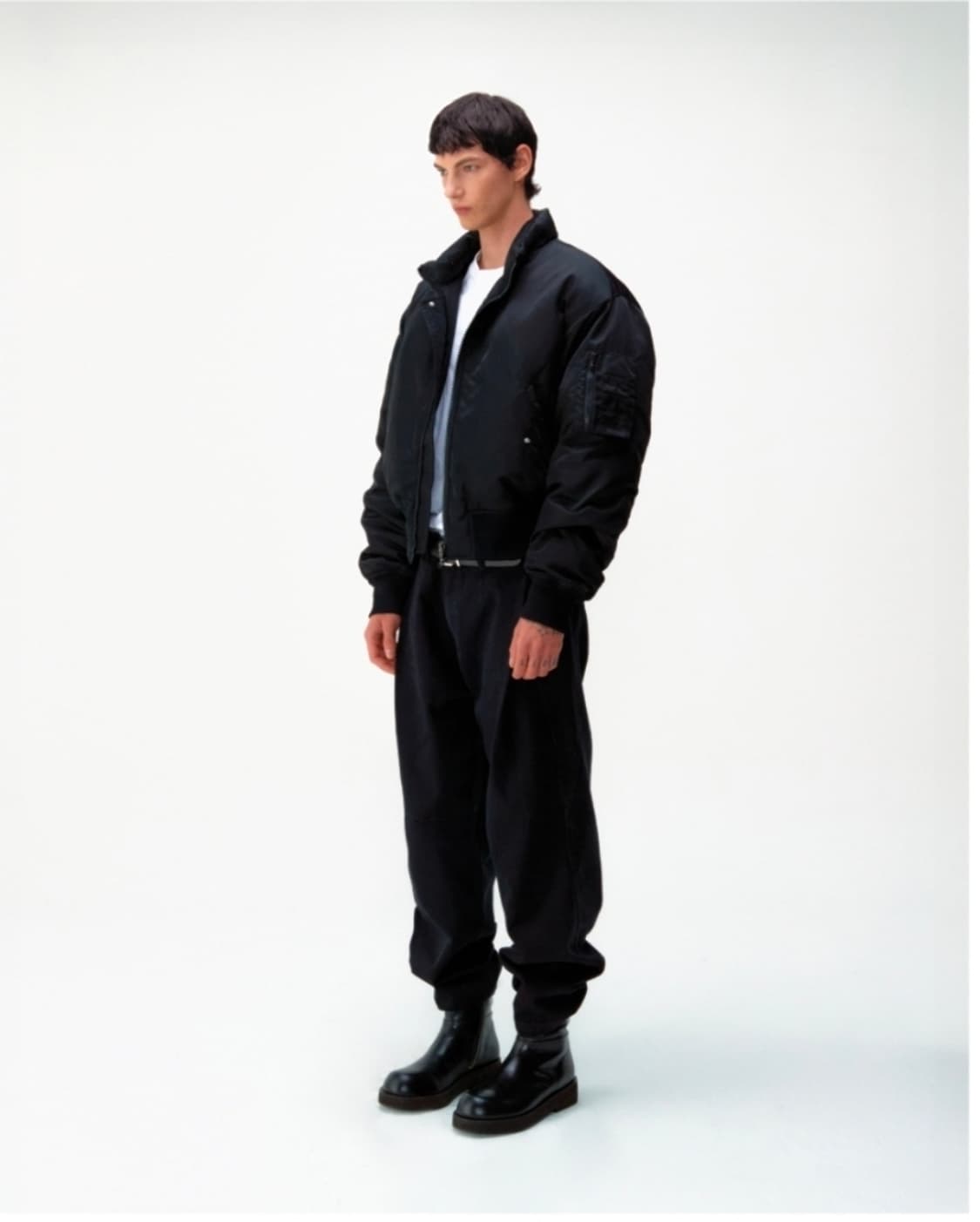 쿠어 스탠드 칼라 넥 다운 푸퍼 L사이즈 상품이미지1