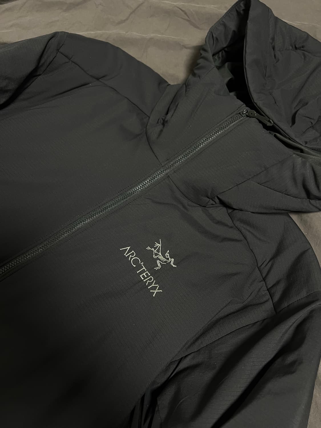 아크테릭스 아톰 AR 후디 (헤비웨이트,SV) 블랙 S 상품이미지3