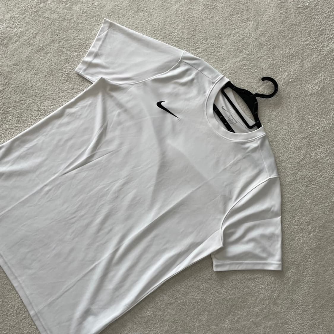 XL 나이키 드라이핏 화이트 반팔티 상품이미지3