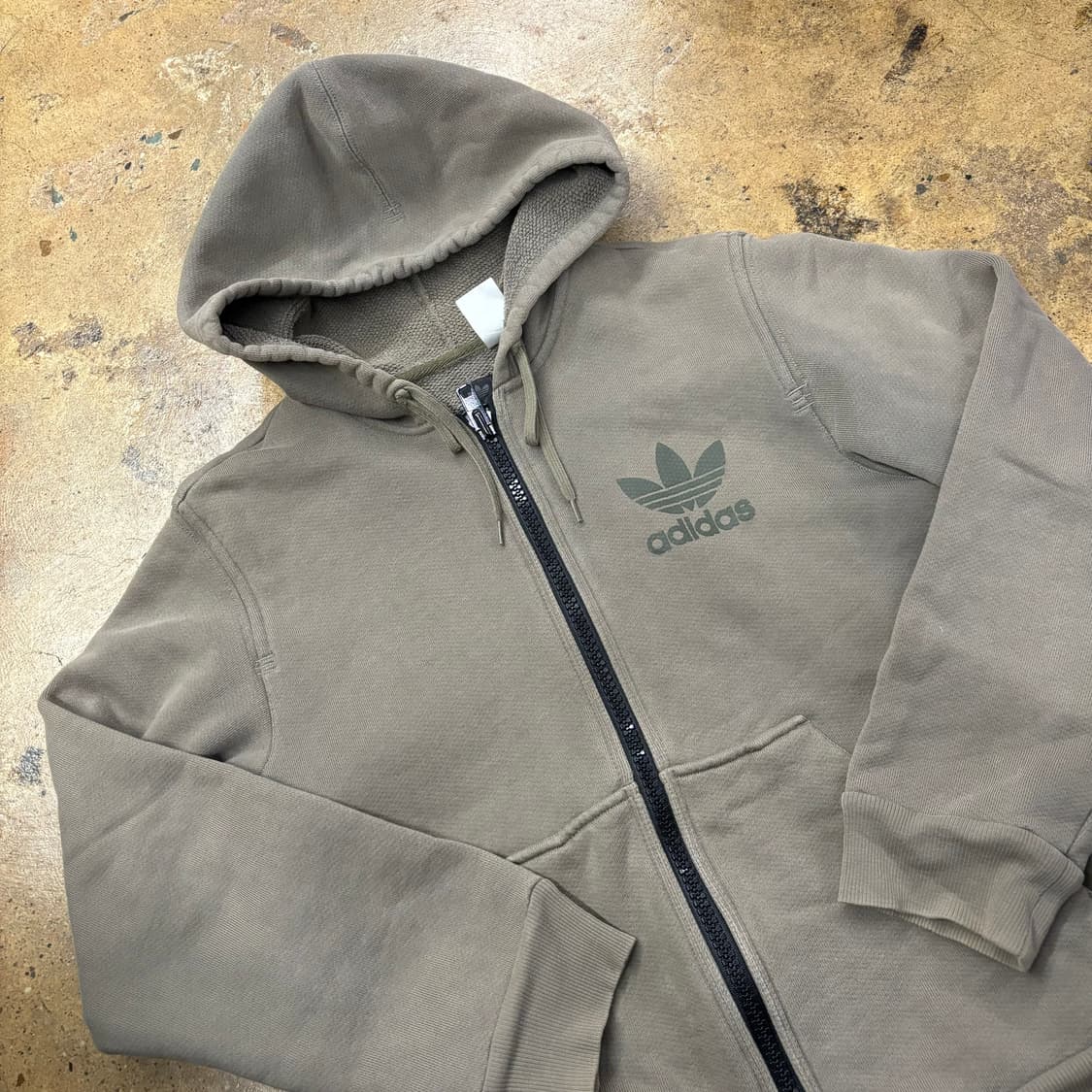 아디다스 카키 브라운 파이어버드 후드집업 상품이미지1