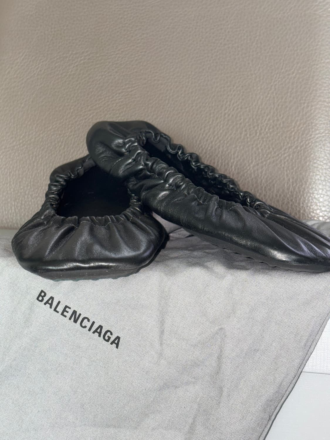 Balenciaga(발렌시아가) 656607 블랙 스무스 나파 TUG 발 상품이미지2