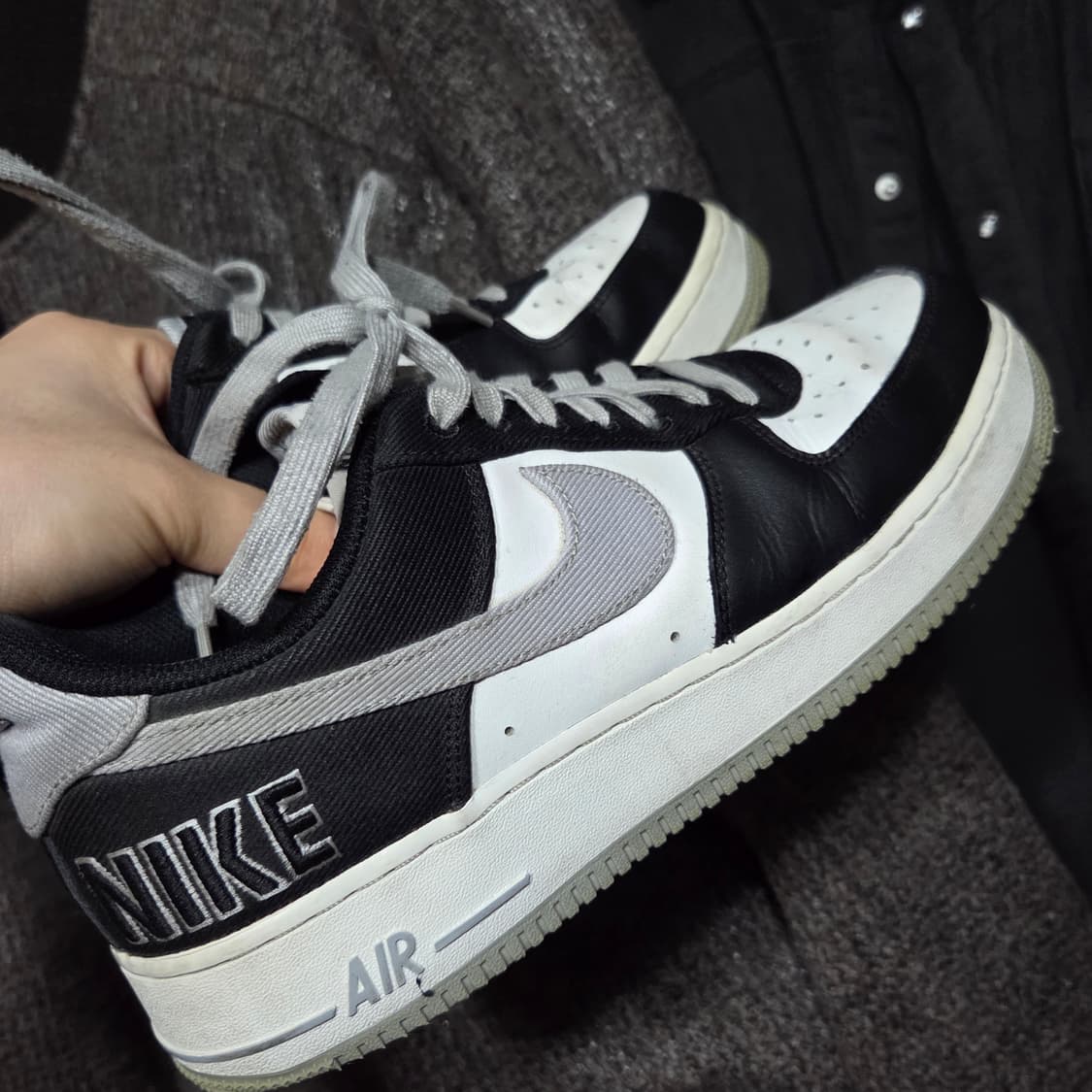 (270) 나이키 에어포스 1 '07 LV8 EMB 블랙 실버 상품이미지6