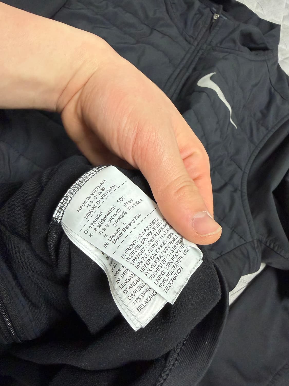 나이키 에어로로프트 자켓 L 블랙 상품이미지2