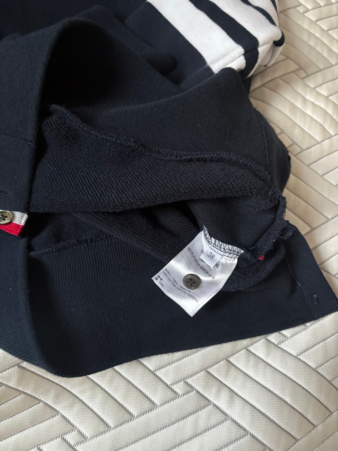 톰브라운 맨투맨  상품이미지2