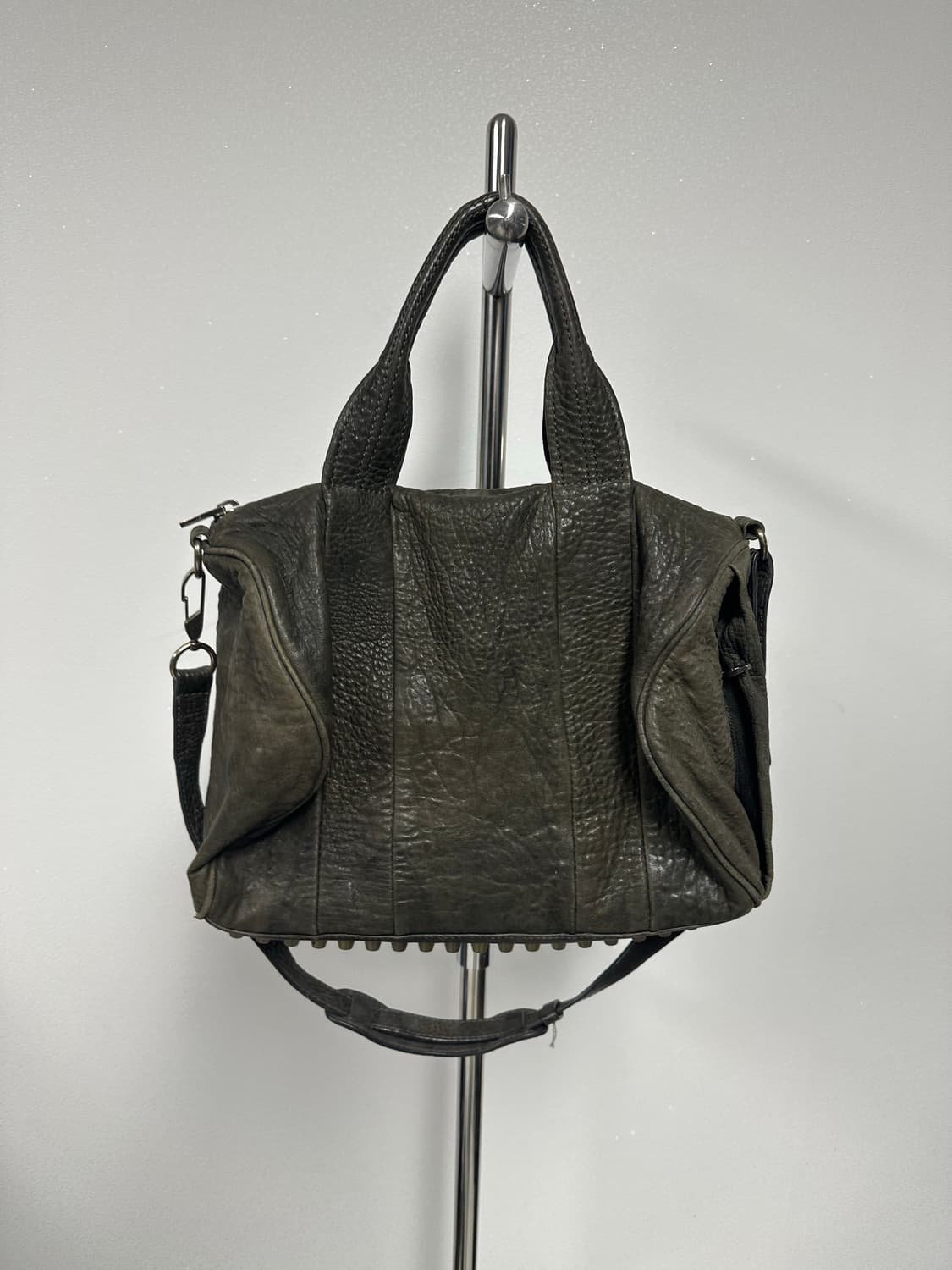 알렉산더 왕 레더 로코백 상품이미지1