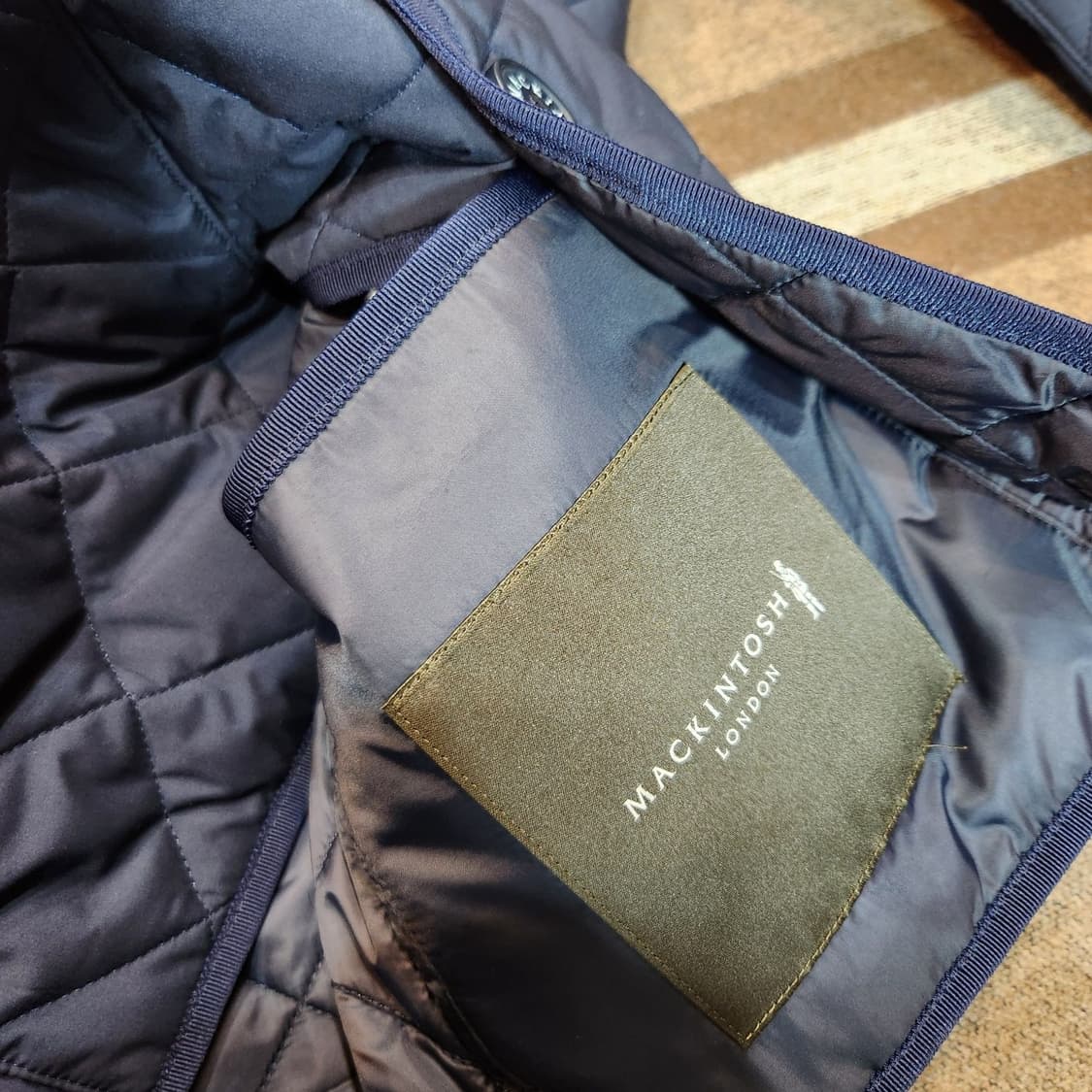 매킨토시 네이비 퀼팅 자켓 95~100 상품이미지4