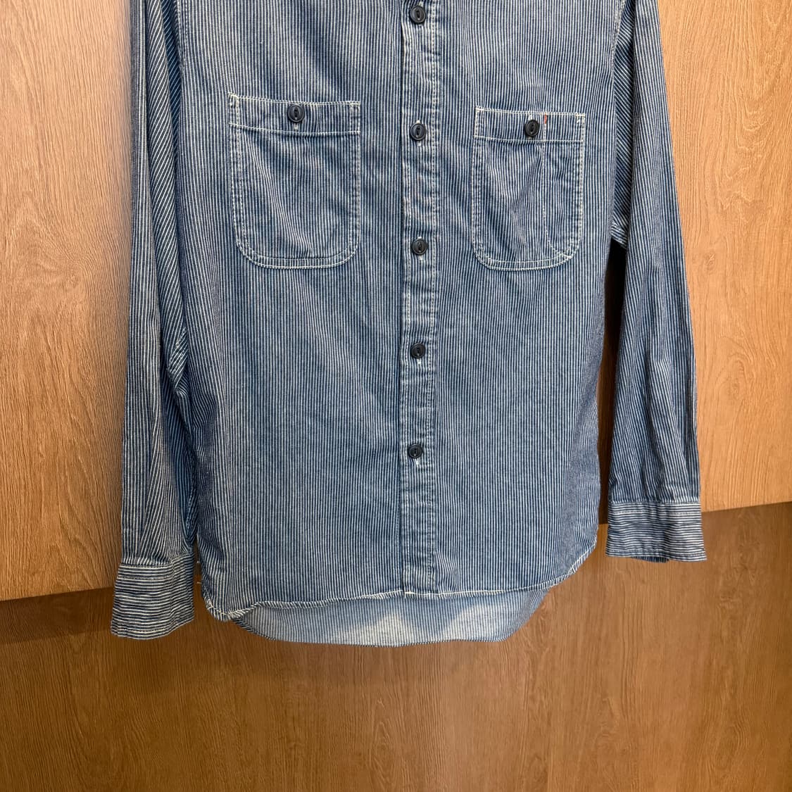 빈티지 후드 버튼업 셔츠 히코리 스트라이프 패턴 디테일 블루 상품이미지4