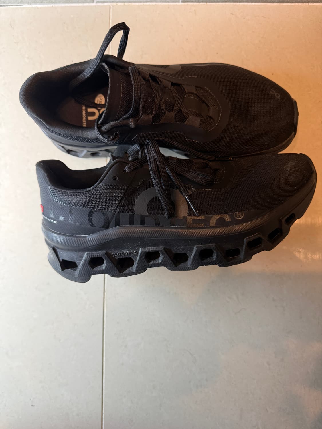 250 온러닝 클라우드몬스터1  상품이미지3