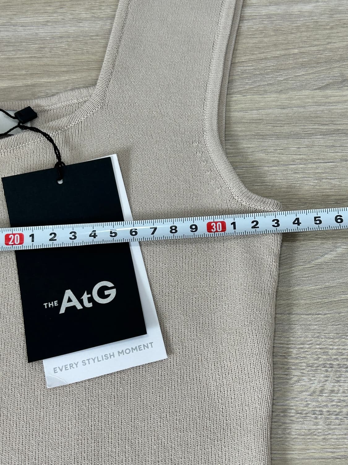 새상품 더엣지 AtG 스퀘어넥 니트 민소매티 나시 베이지 66 상품이미지9