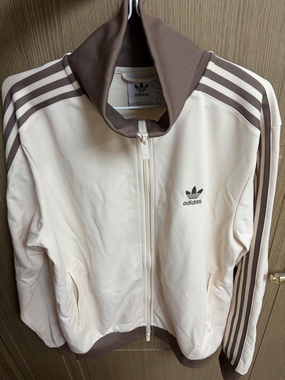 아디다스 트랙탑 원더화이트 브라운 L 상품이미지1