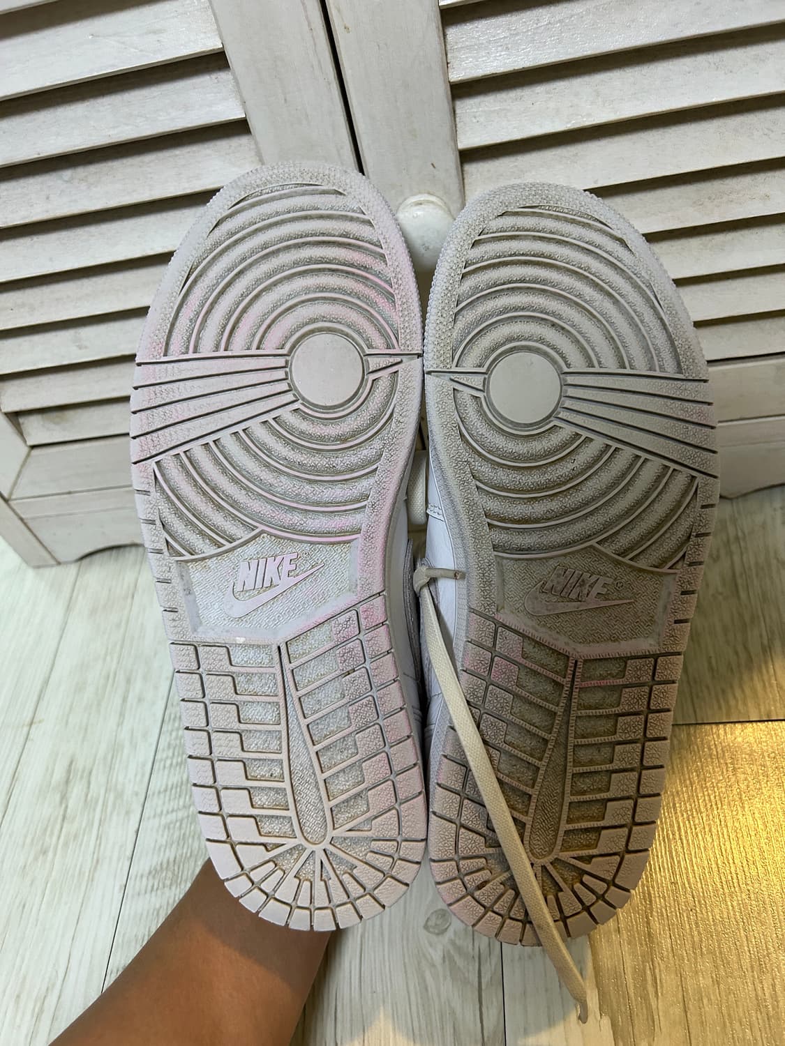 [270] 나이키 에어 조던 1 로우 화이트/그레이  상품이미지6