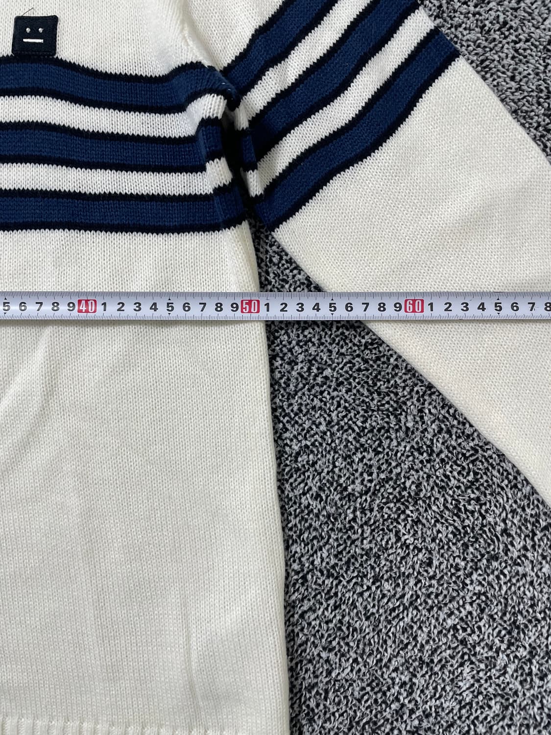 빈티지9. 아크네스튜디오 4 라인 스트라이프 페이스 패치 니트 스웨터  상품이미지6