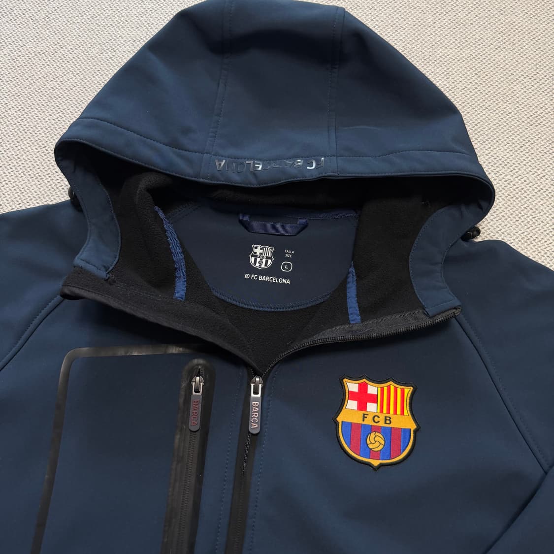 FC바르셀로나 소프트쉘 후드 자켓 상품이미지2