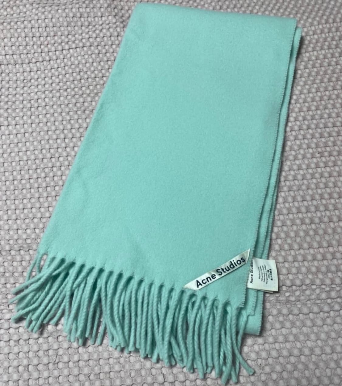 아크네스튜디오 민트 목도리 상품이미지1
